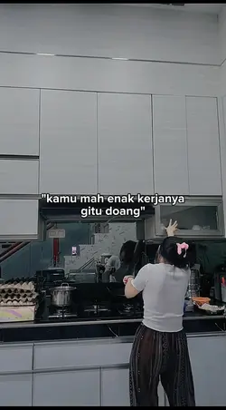 Enak kerjanya gitu