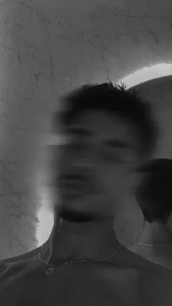 Fog on the face