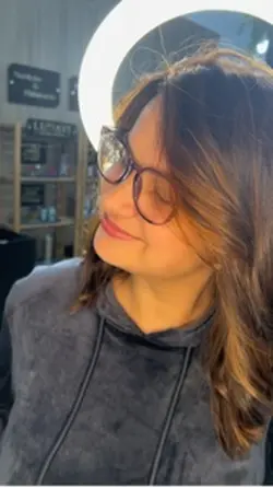 Morena iluminada 