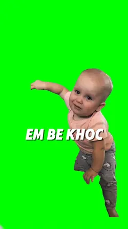 Em bé khóc đòi quà