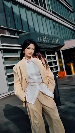 Outfit❣️❣️❣️