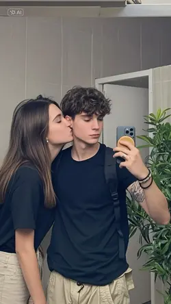 FAKE GIRLFRIEND