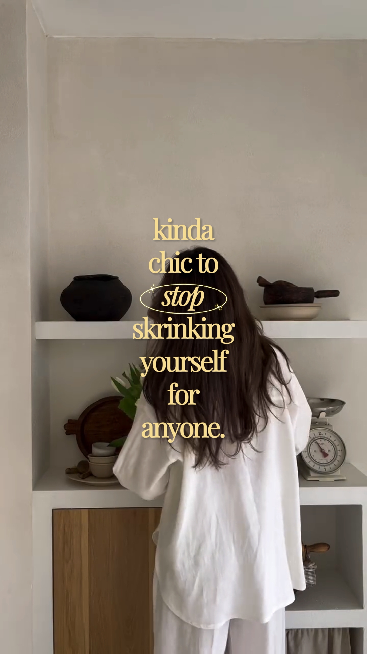 kinda chic to stop