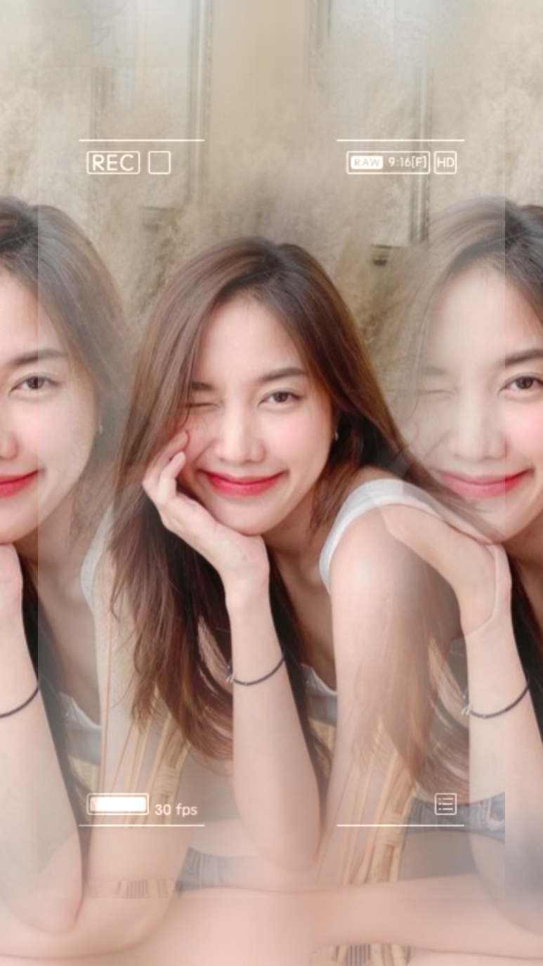 แค่อยากบอกเธอว่า​.. 