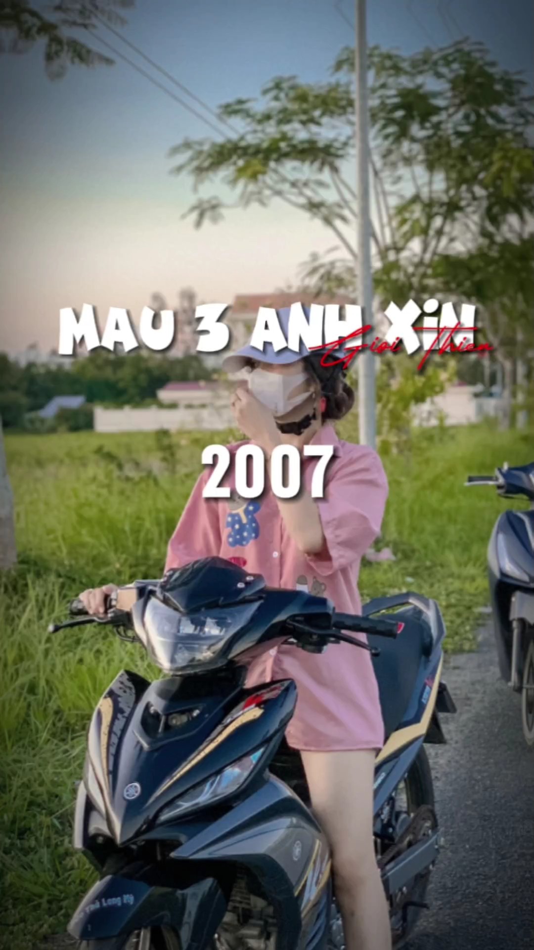 mẫu giới thiệu 3 ảnh