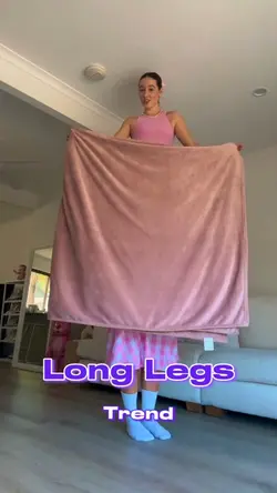 Long Legs!❤️❤️❤️