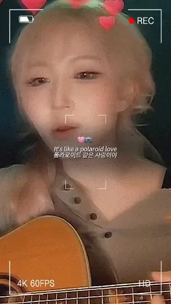 Polaroid Love