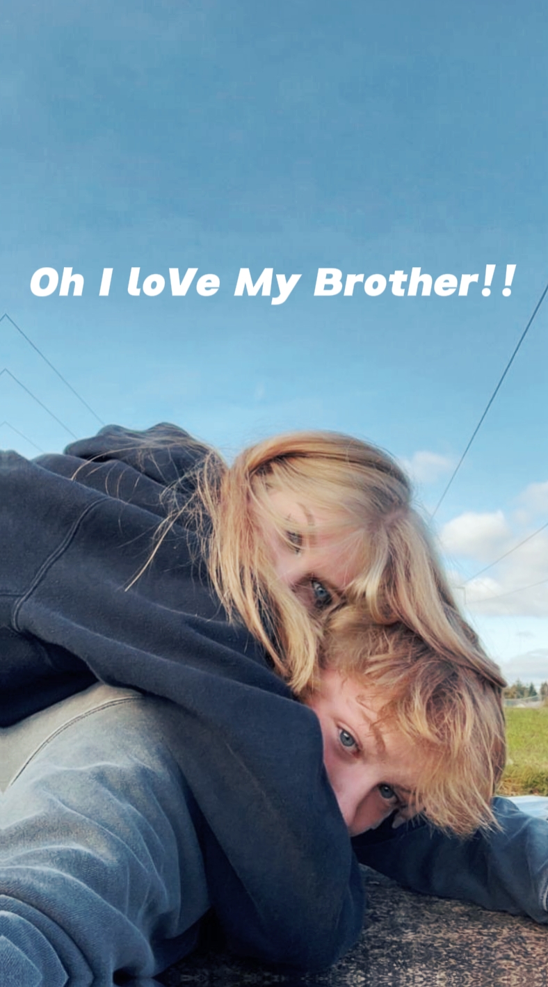 Siblings Day 