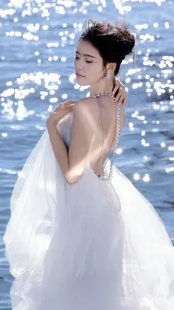 做自己的光不需要太亮