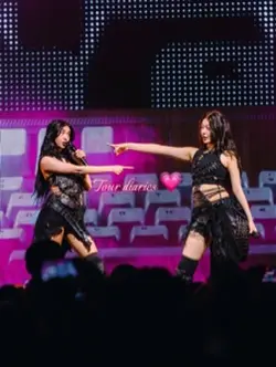 Tour diaries 💗💗 