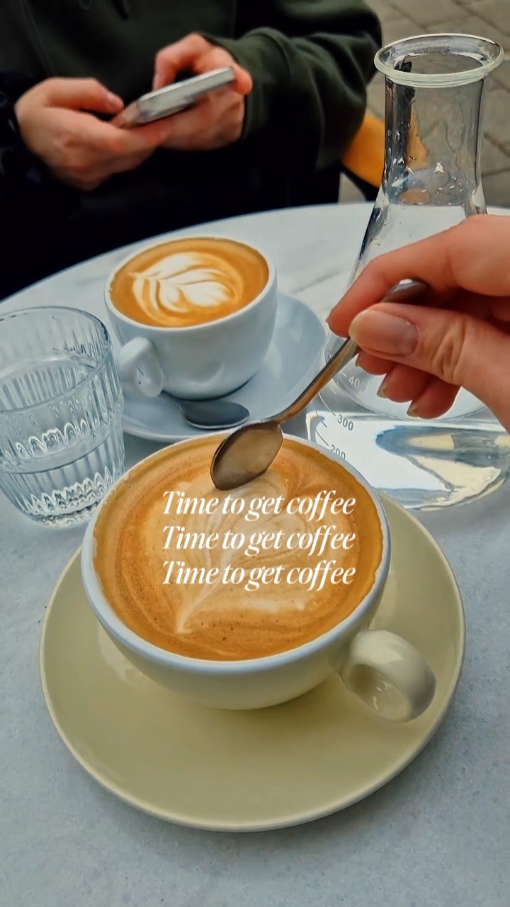HORA DEL CAFÉ