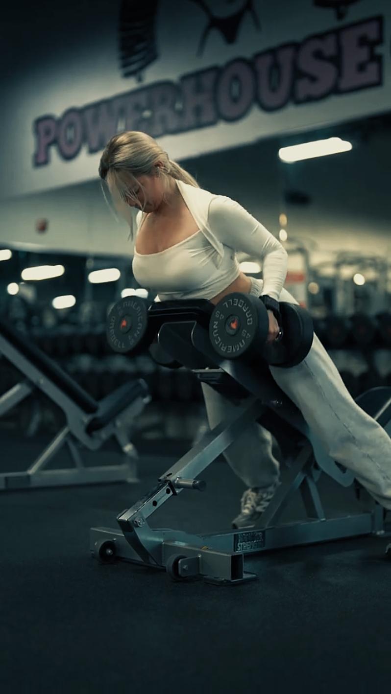 3 videos de clips Gimnasio