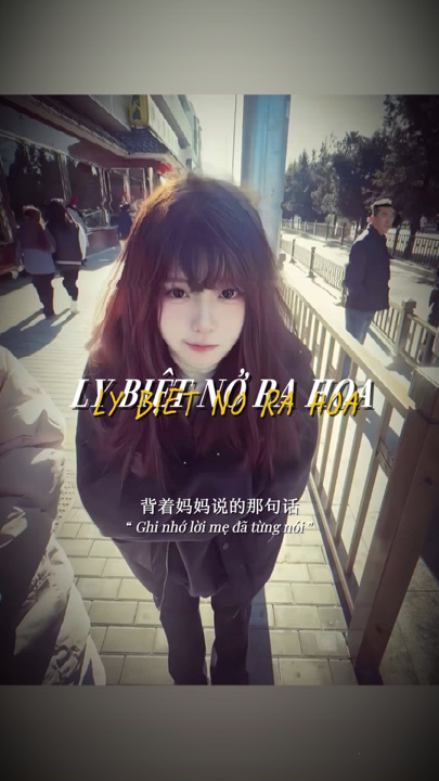 Ly Bi😍t N Ra Hoa 