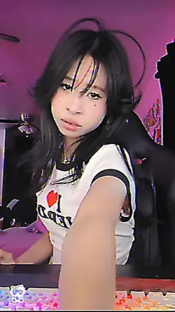 😨