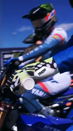 MOTOCROSS 
