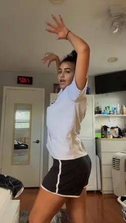 Tate Mcrae Transitio