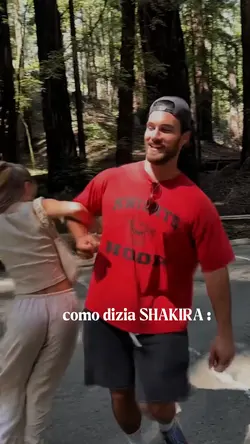 Casal status Shakira