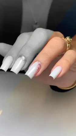 Nails nails