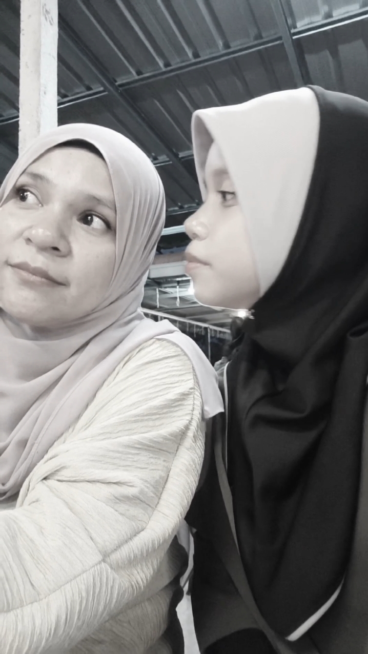 Rayuan prempuan gila