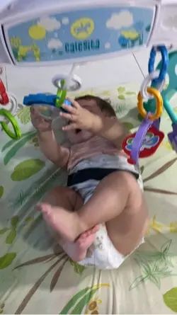 Bebê bagunceiro 