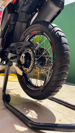 Lavando Moto🏍️
