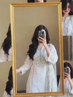 Mirror Moment: Quick Outfit Reveal
