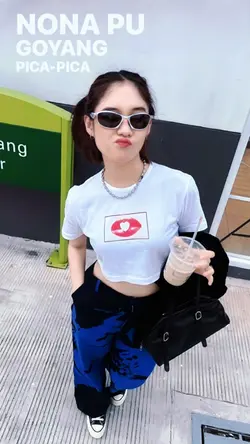 Nona Ambon Pica