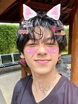 trend stiker lucu