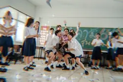 SCHOOL  GRADUATE 