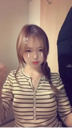 😽
