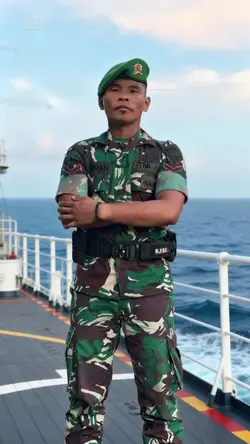 lagi di atas kapal