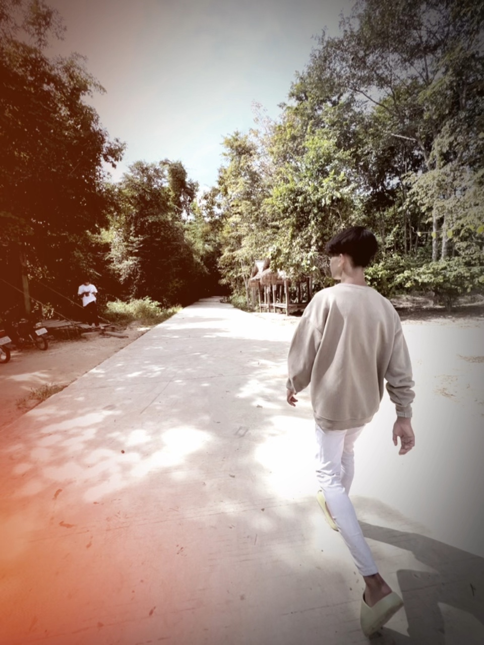 ចងចាំប្រុសម្នាក់នេអផង 😞🤍