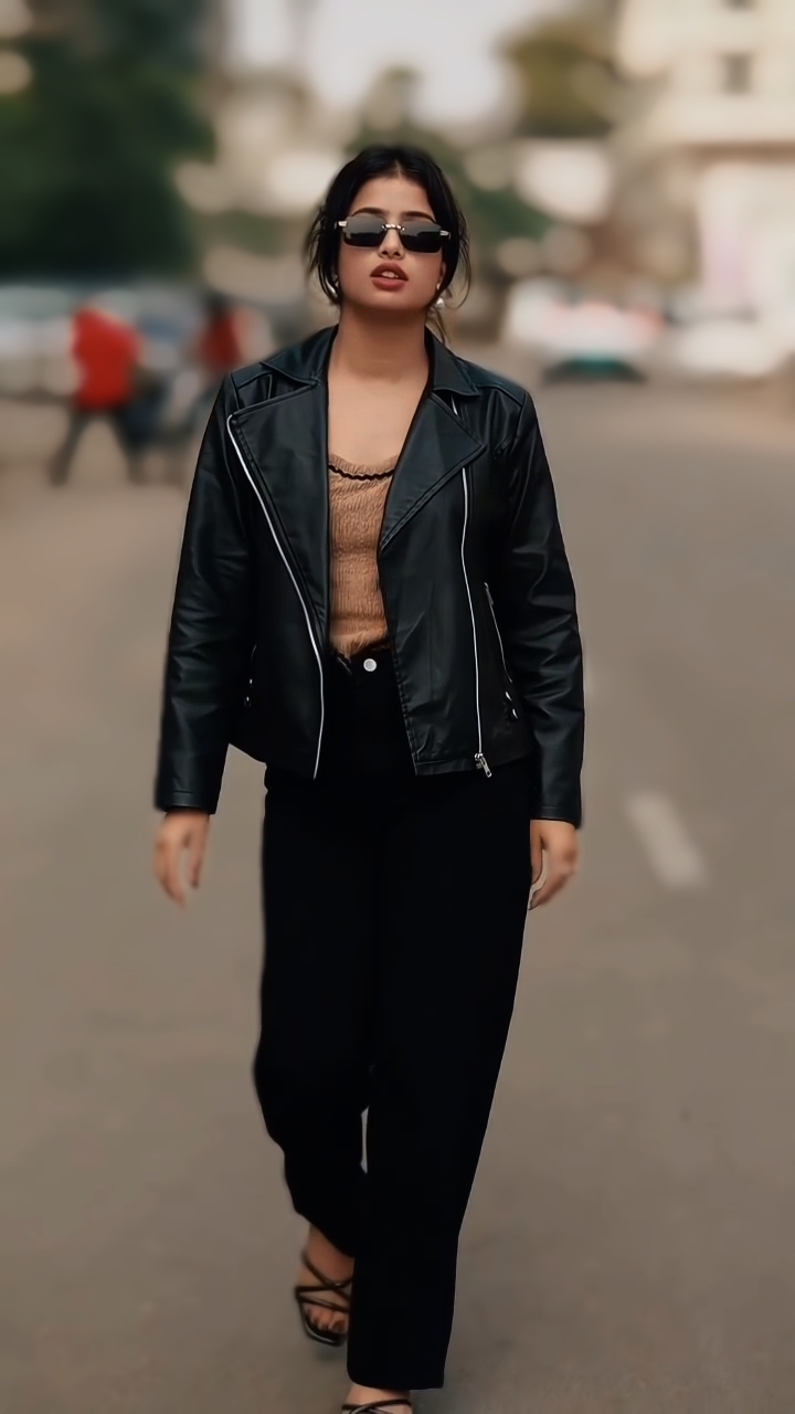 Ek Botam Chahiye