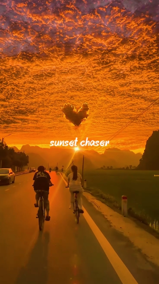 Sunset / pagsikat ng araw.