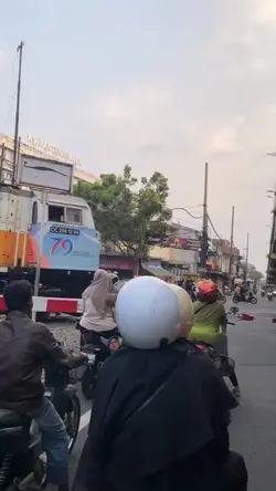 RANDOM VIDEOS 11KLIP