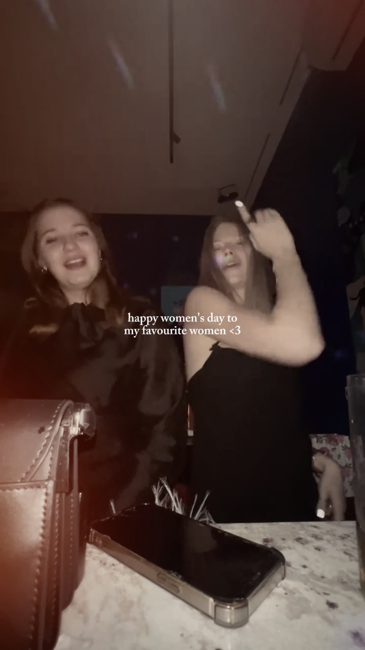 Feliz dia da mulher 