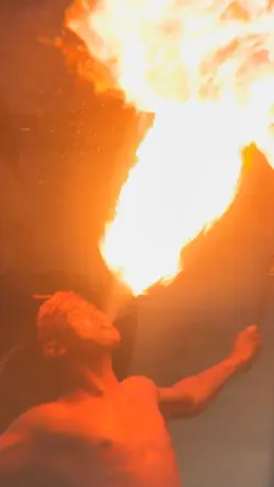 Tari kecak bali