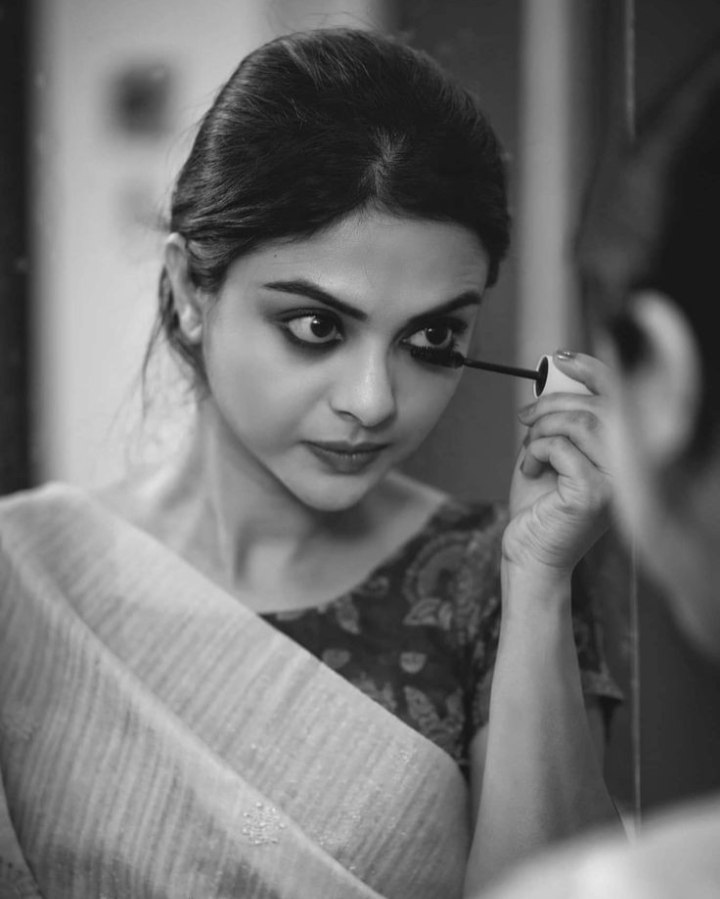 পুরুষের সখের নারী 