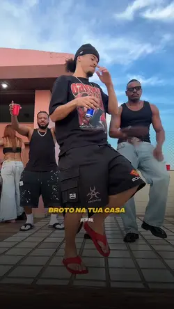 Madrugada vc me liga