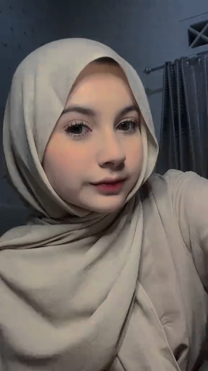 tak genggam tangan
