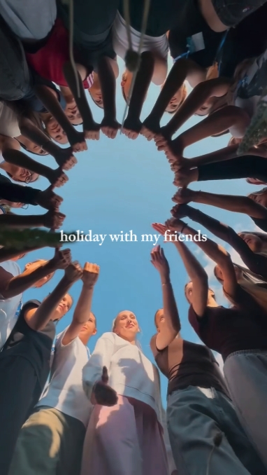 arkadaşlarla tatil