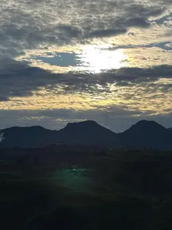 明月千里寄相思