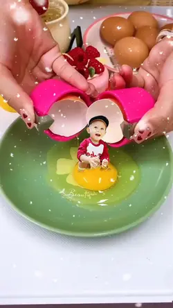 Breaking eggs