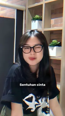JJ SENTUHAN CINTA 