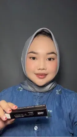 Makeovar lip glazed