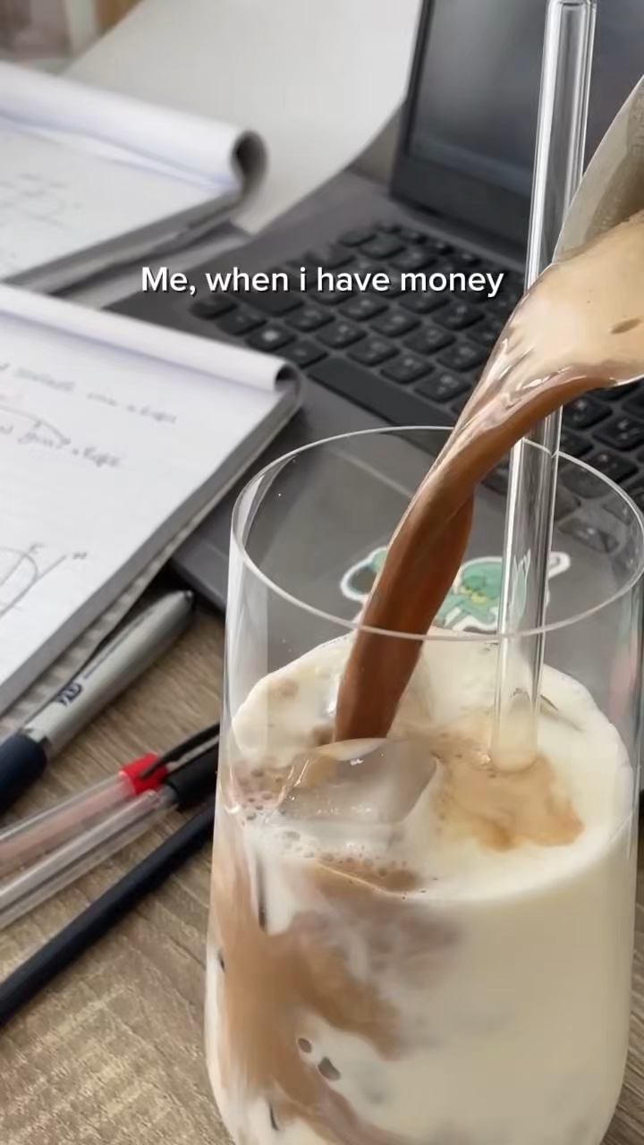 Cuando tengo dinero 
