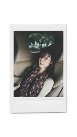 polaroid