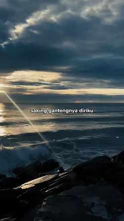 saking gantengnya 