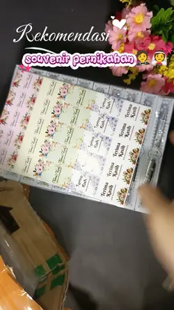 souvenir pernikahan 