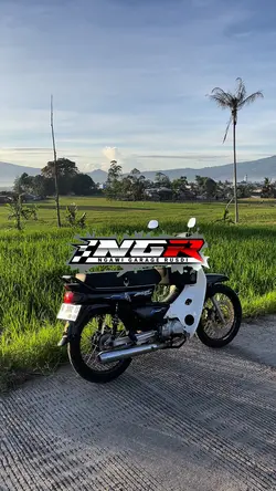 NGAWI GARAGE RUSDI